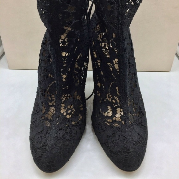 EU 37 Marchesa Mia Black Lace & Suede Ankle Bootie